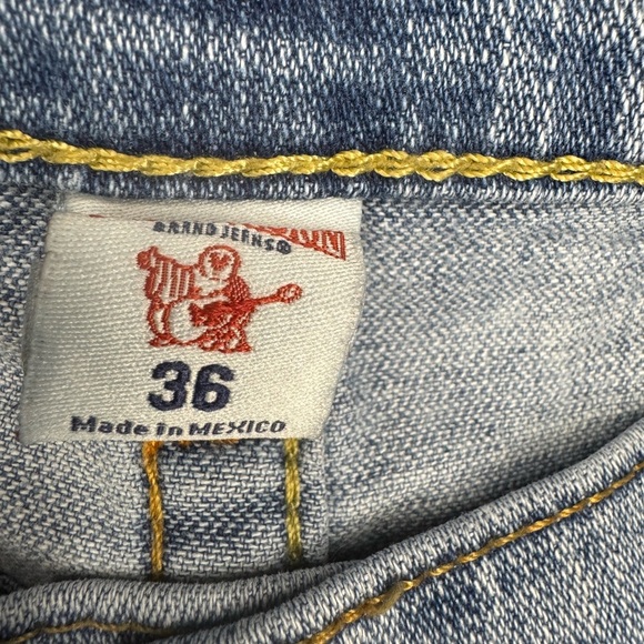 TRUE RELIGION Billy 36 Mid Rise Straight Jeans Light Wash Flap Pockets Men - Picture 11 of 12